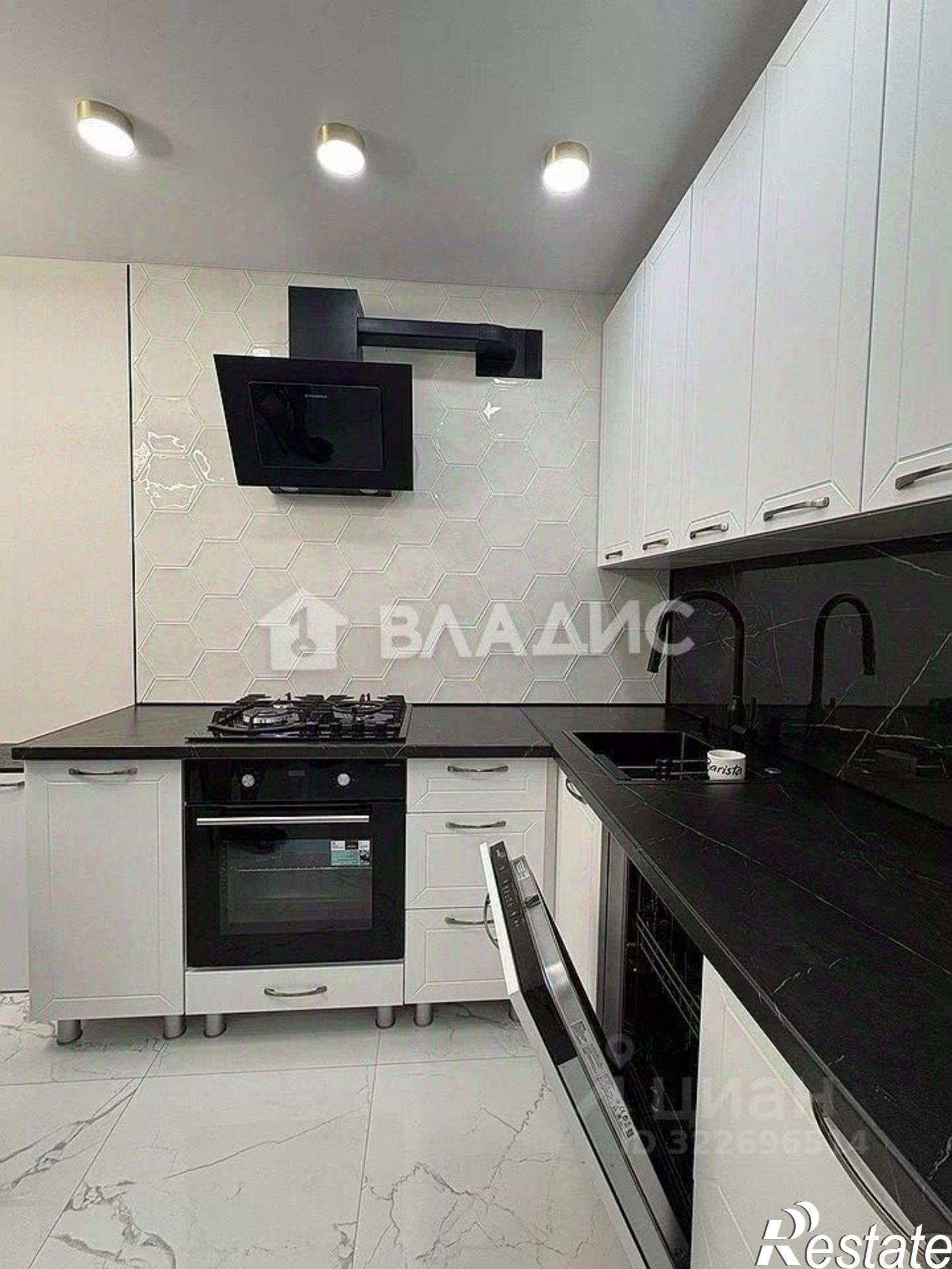 Купить квартиру за 7 280 000 рублей на бульвар Ураева, 8