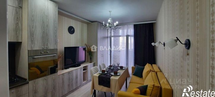 3-комн квартира ул Чернякова, 3,  д. 3