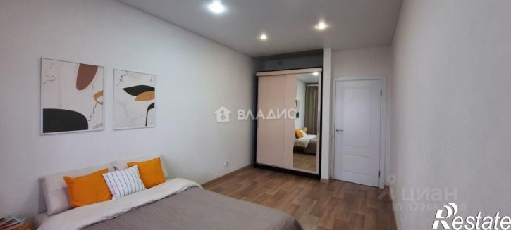 3-комн квартира ул Чернякова, 3,  д. 3