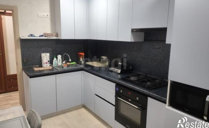 2-комн квартира улица Петрова, 31А,  д. 31А