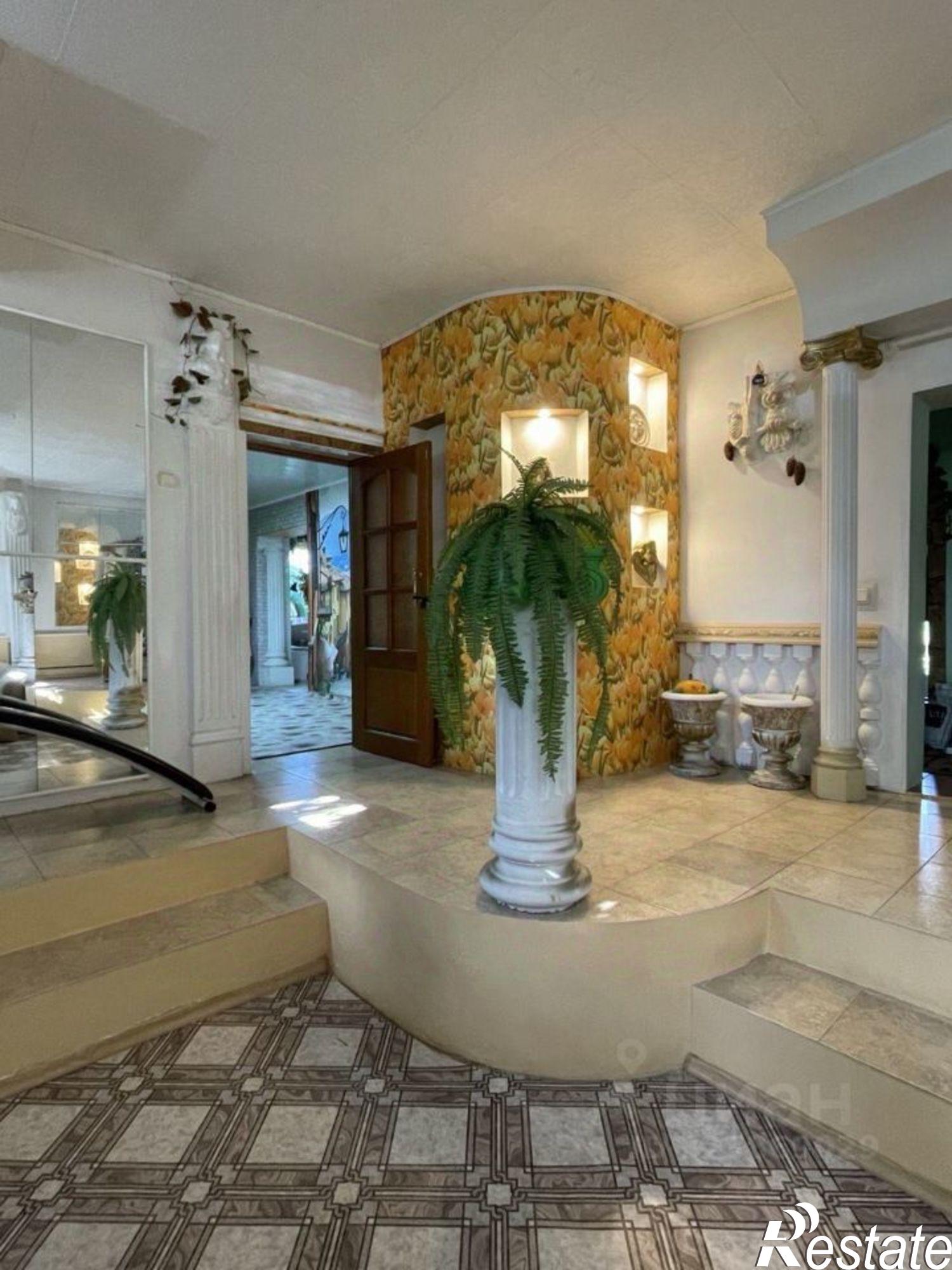 Купить дачу, дом, коттедж за 17 000 000 рублей на ул Моторная, 58