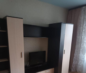 1-комн, 40кв м, этаж 1/10 улица Чернякова, 7