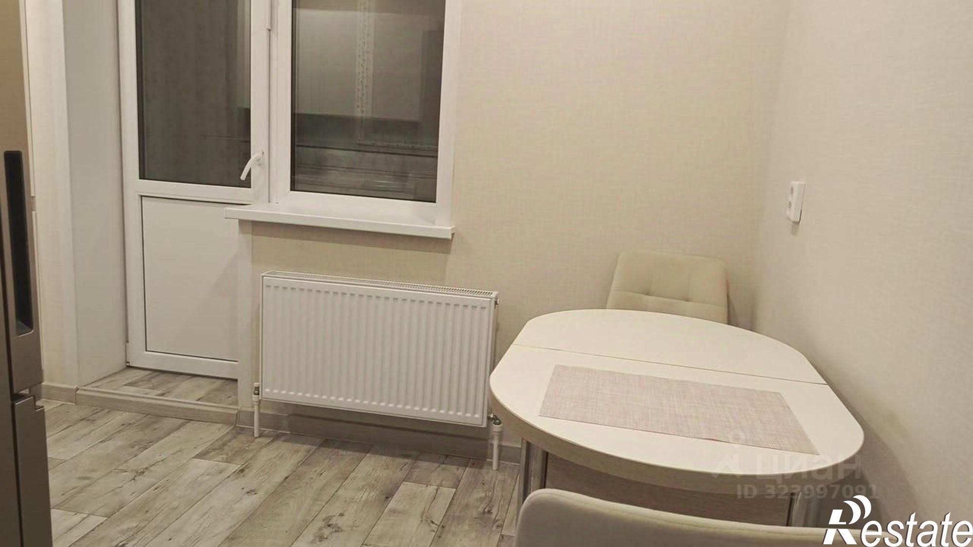 Сдать квартиру за 30 000 рублей на улица Чернякова, 3