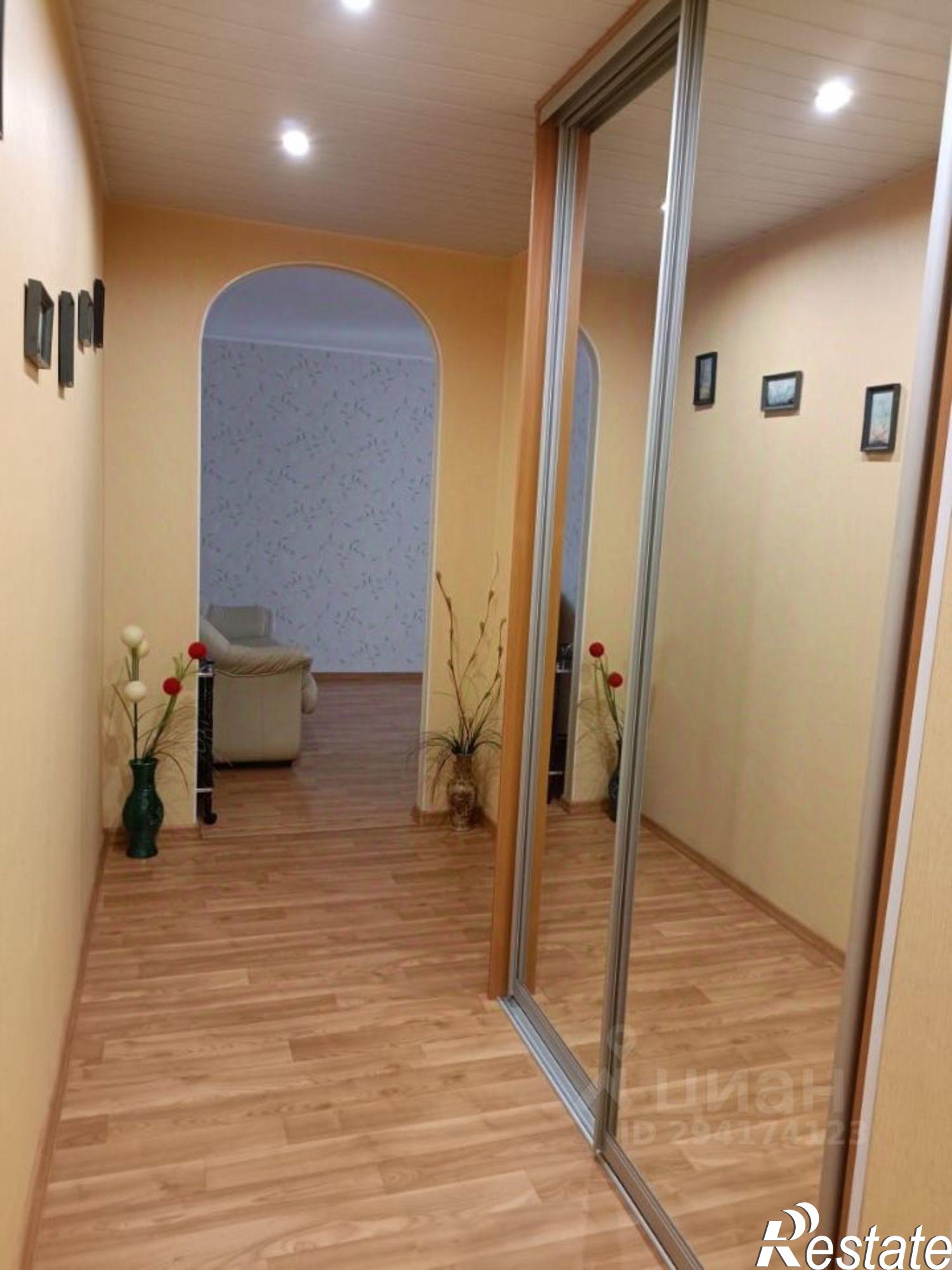 Сдать квартиру за 30 000 рублей на бульвар Чавайна, 10