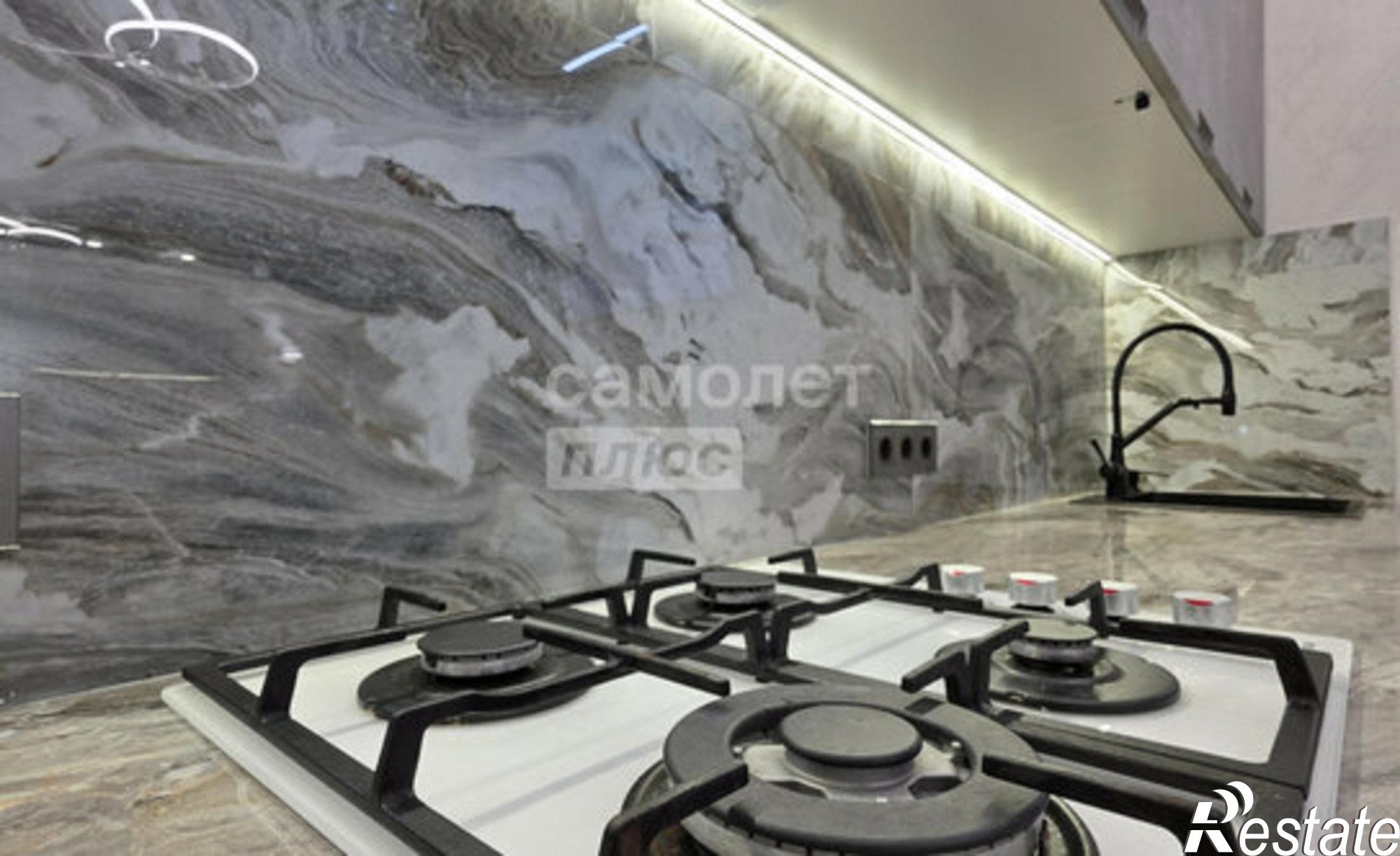 Купить квартиру за 14 900 000 рублей на Прибрежный проезд, 16