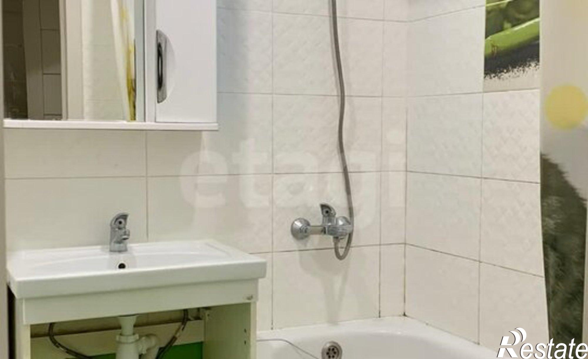 Купить квартиру за 4 500 000 рублей на улица Петрова, 27Б