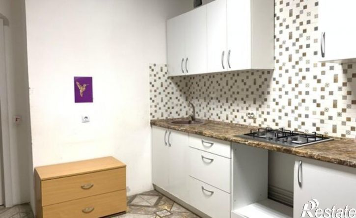 1-комн квартира улица Петрова, 27Б,  д. 27Б