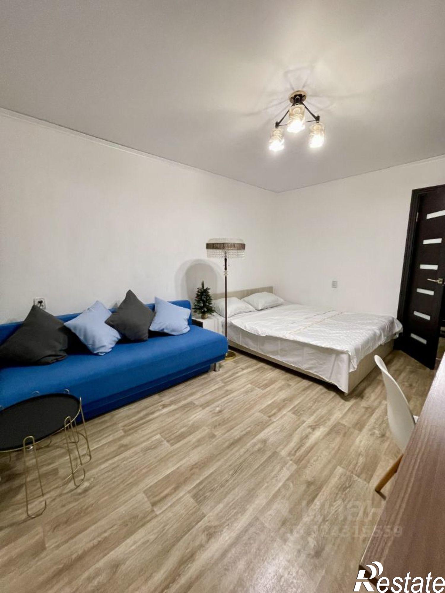 Сдать квартиру за 35 000 рублей на улица Зарубина, 43