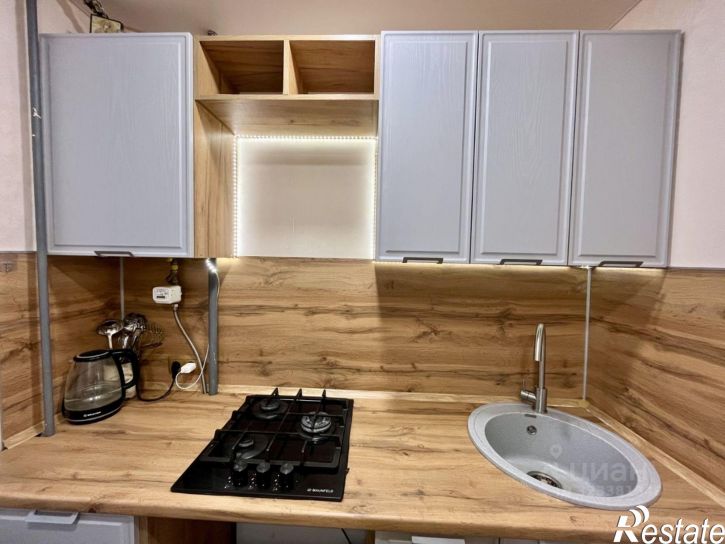 1-комн квартира улица Петрова, 18,  д. 18