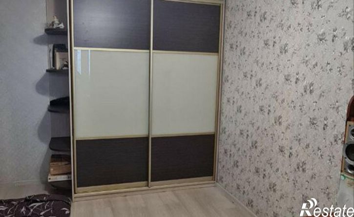 3-комн квартира улица Воинов-Интернационалистов, 23,  д. 23