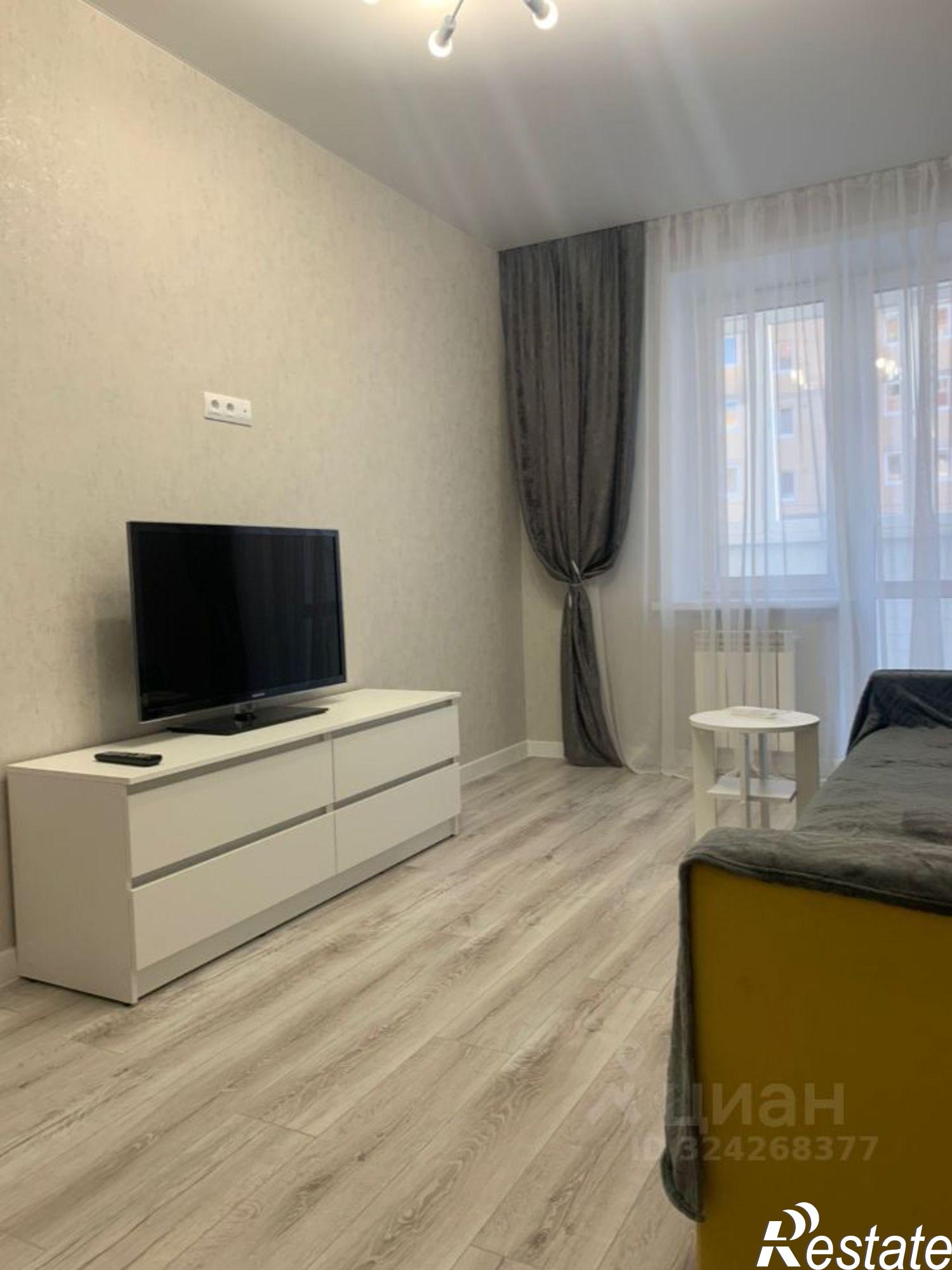 Сдать квартиру за 30 000 рублей на Западная улица, 7