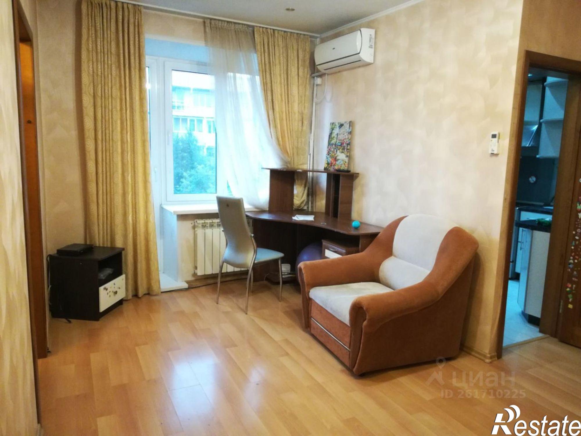 Сдать квартиру за 18 000 рублей на пр-кт Гагарина, 10