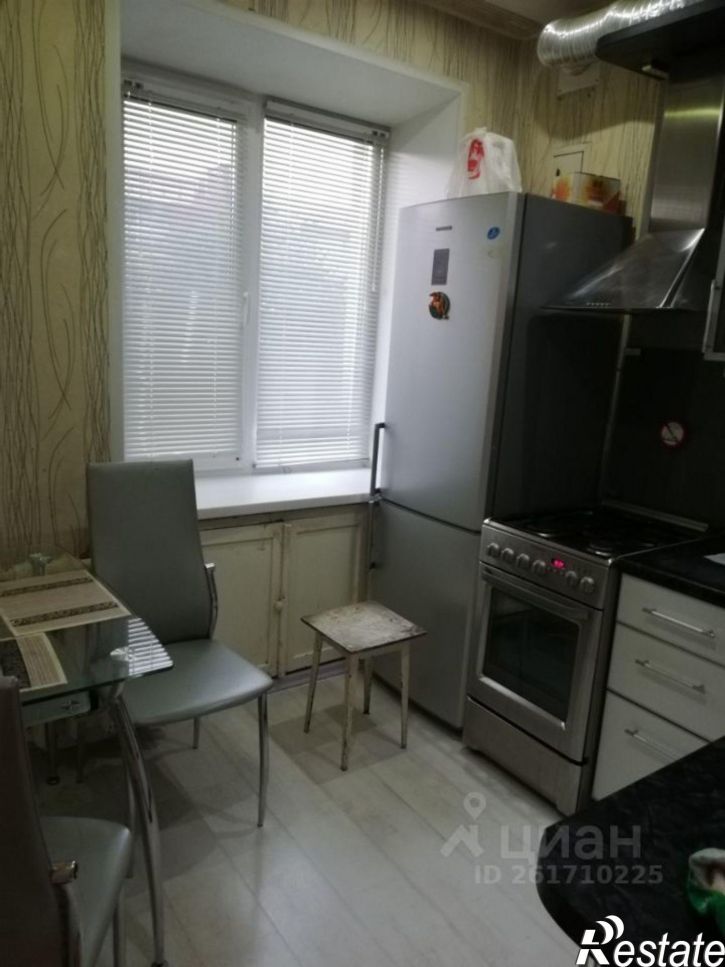 2-комн квартира пр-кт Гагарина, 10,  д. 10