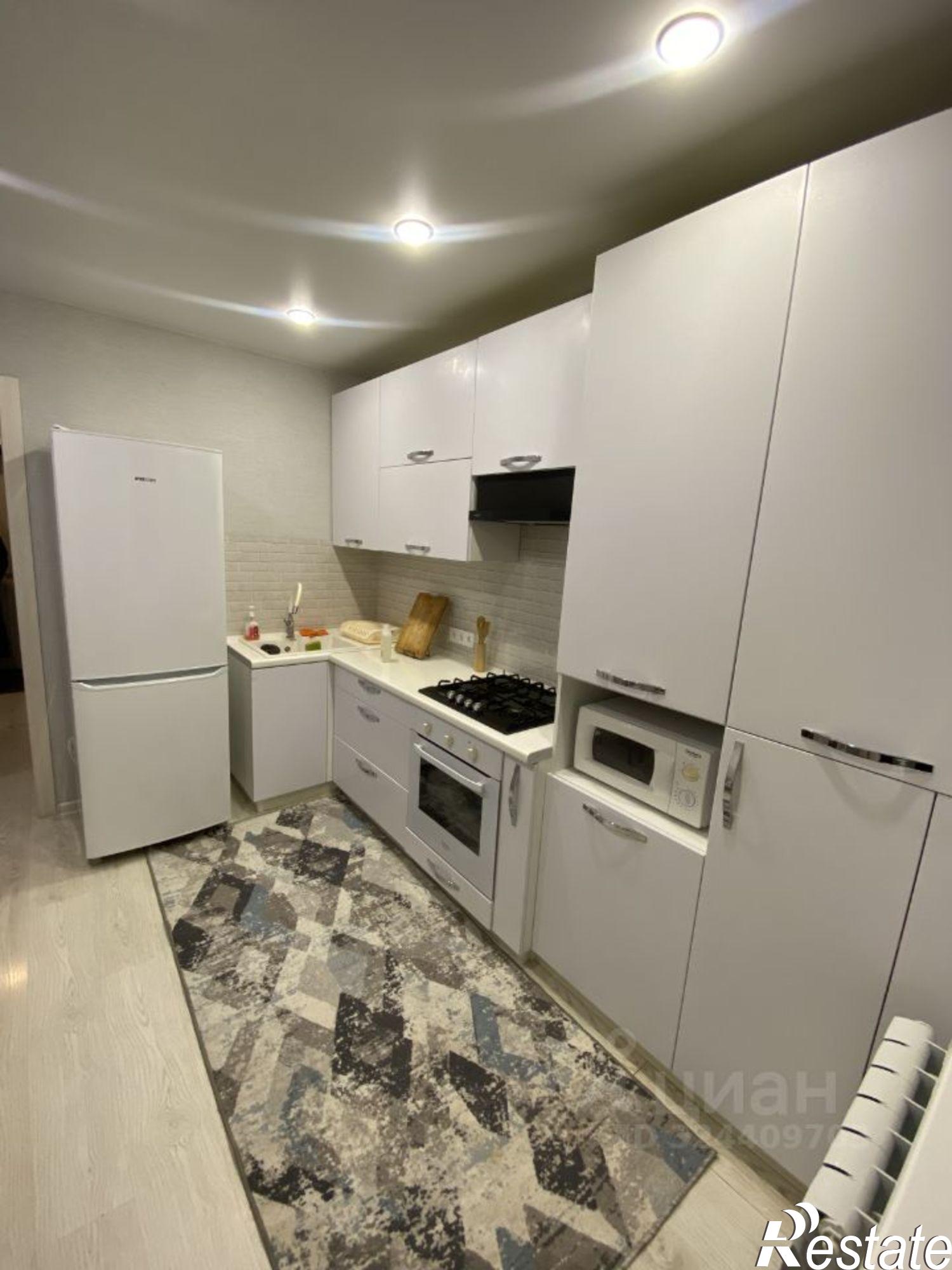 Сдать квартиру за 25 000 рублей на улица Панфилова, 33Б/2