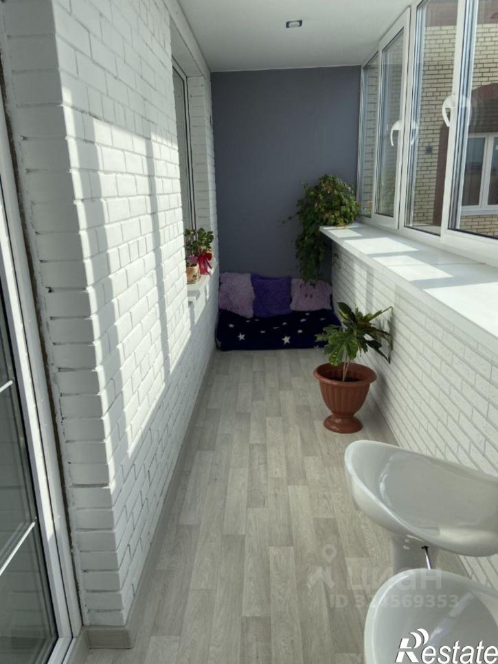 2-комн квартира б-р Чавайна, 20,  д. 20