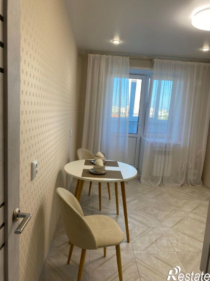 1-комн квартира улица Марка Евтюхина, 8,  д. 8