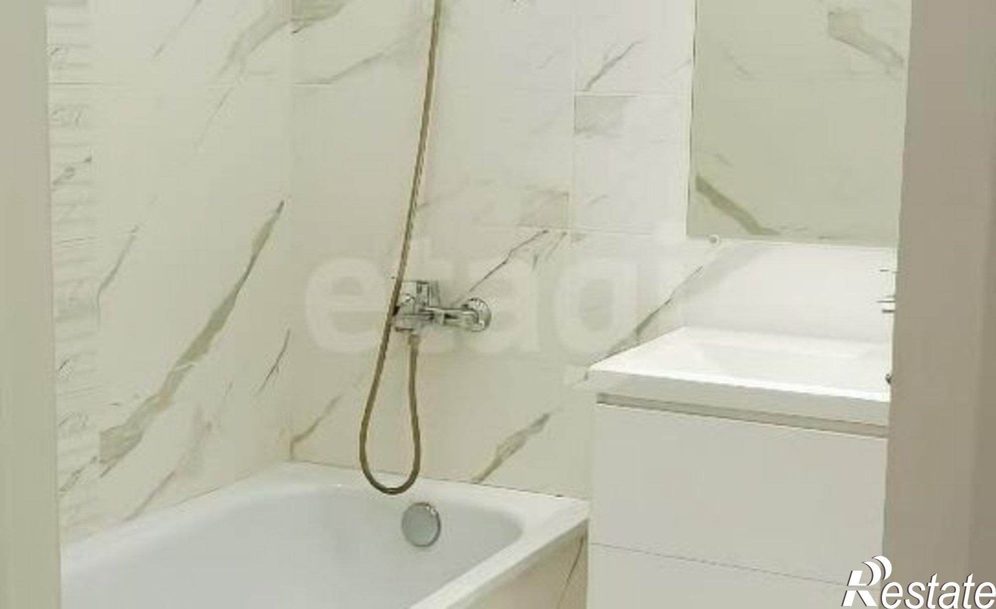 Купить квартиру за 11 650 000 рублей на б-р Ураева, 6б