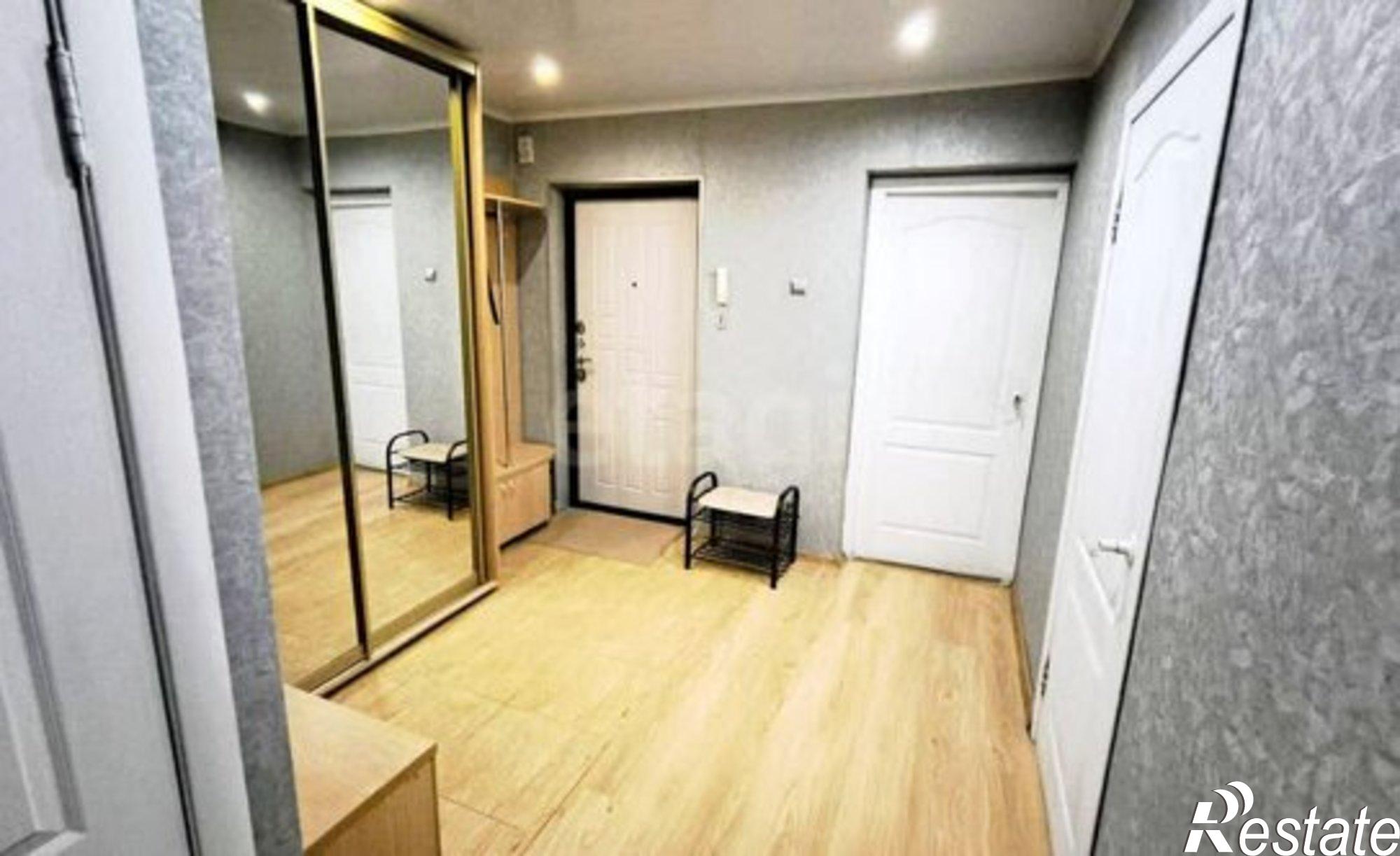 Купить квартиру за 8 050 000 рублей на улица Воинов-Интернационалистов, 19