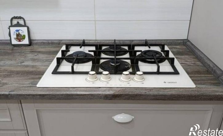 2-комн квартира б-р Ураева, 4,  д. 4