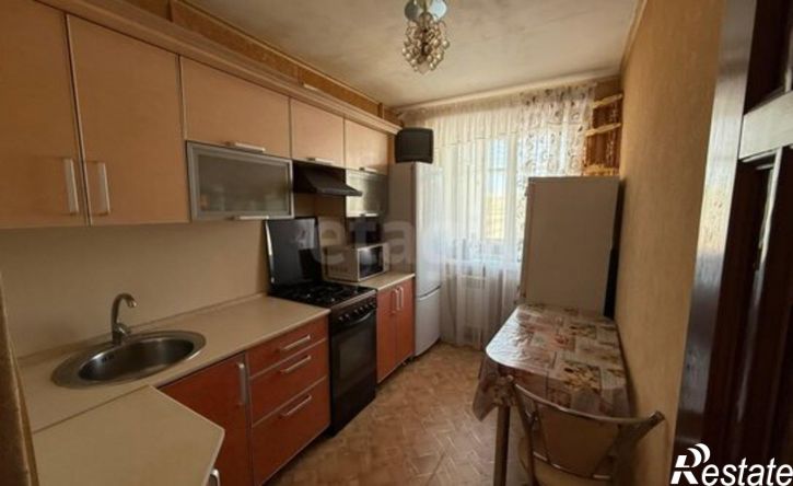 3-комн квартира улица Петрова, 12,  д. 12