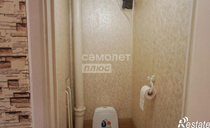 2-комн квартира улица Петрова, 11,  д. 11