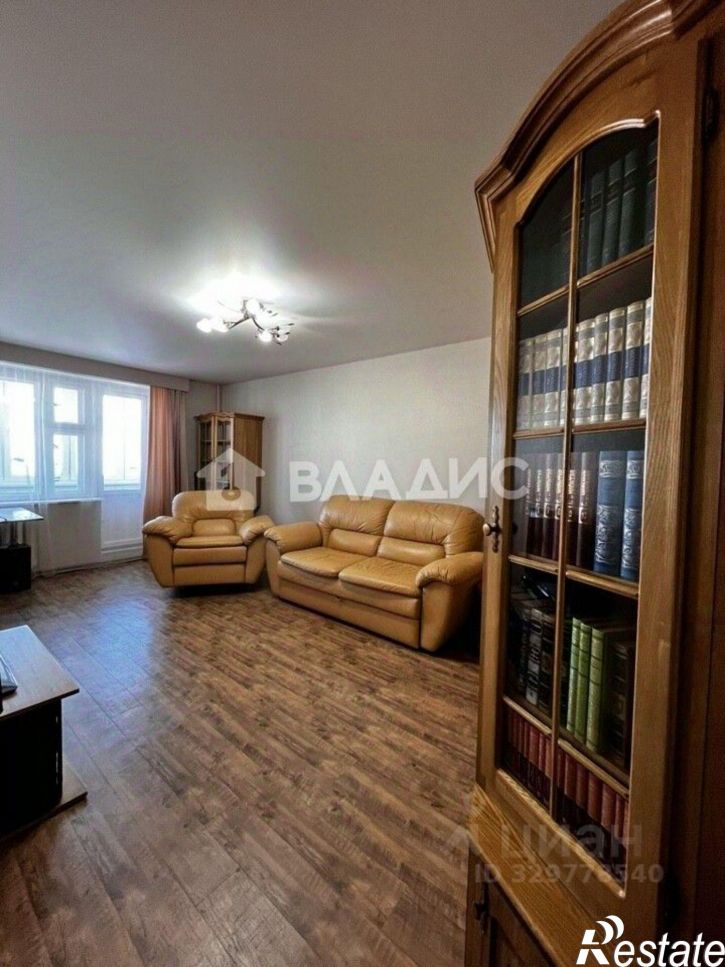 2-комн квартира улица Кирова, 15А,  д. 15А