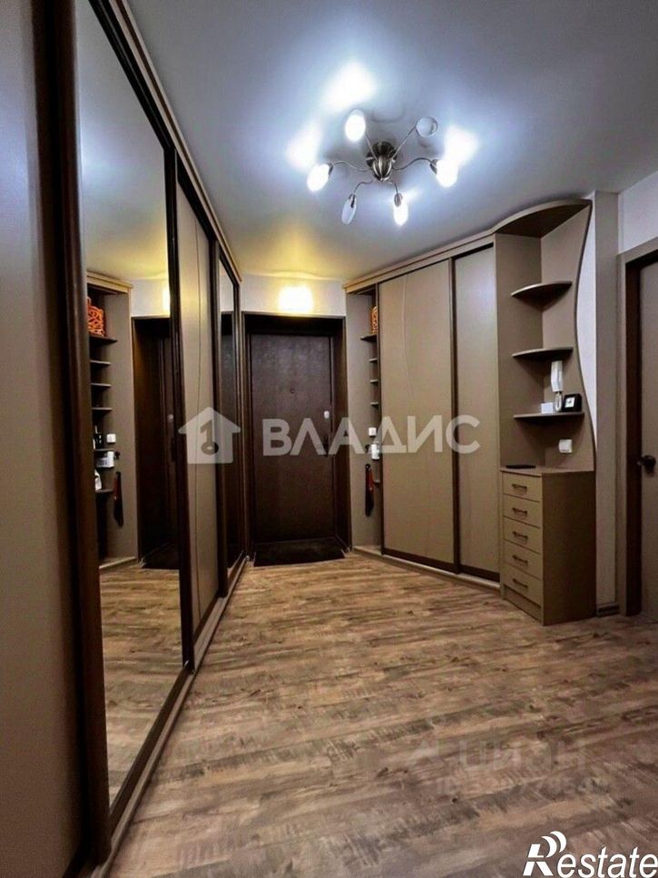 2-комн квартира улица Кирова, 15А,  д. 15А