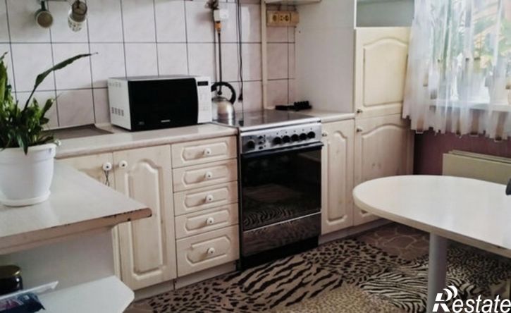 3-комн квартира улица Кирова, 15,  д. 15