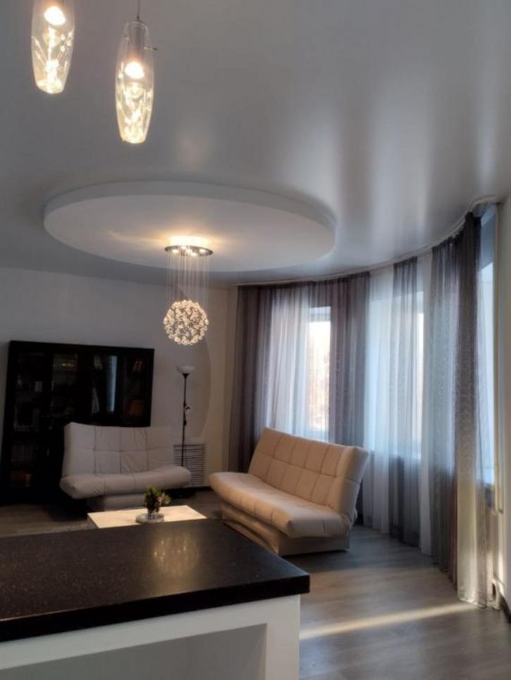 3-комн квартира Успенская, 32а