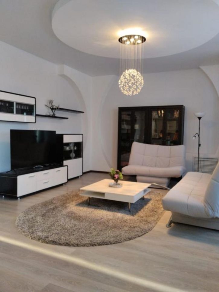 3-комн квартира Успенская, 32а