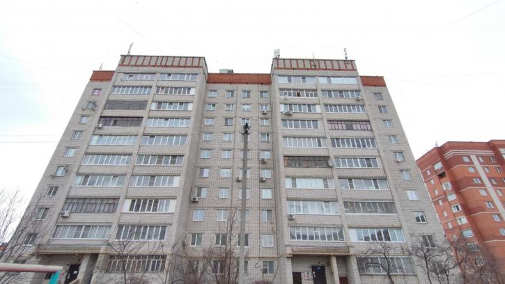 3-комн квартира Прохорова, 44а