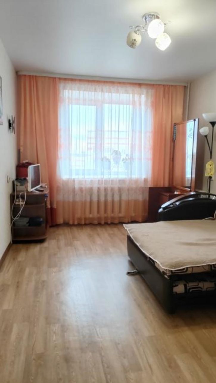 3-комн квартира Прохорова, 44а