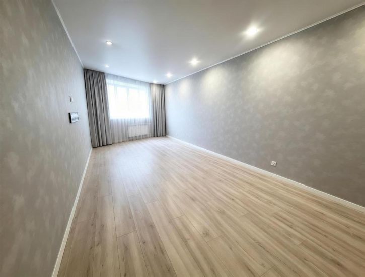 3-комн квартира Лобачевского, 11