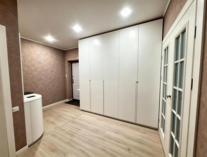 3-комн квартира Лобачевского, 11