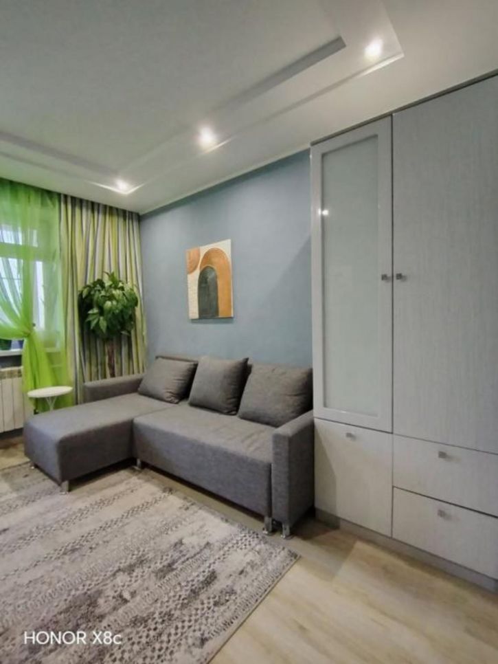 3-комн квартира Строителей, 36