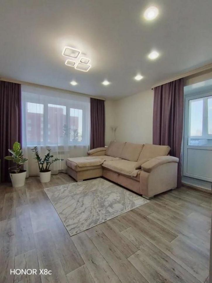2-комн квартира Чкалова, 34