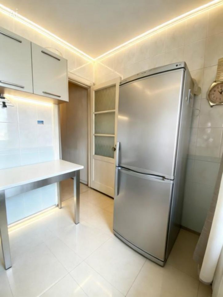 3-комн квартира Свердлова, 36