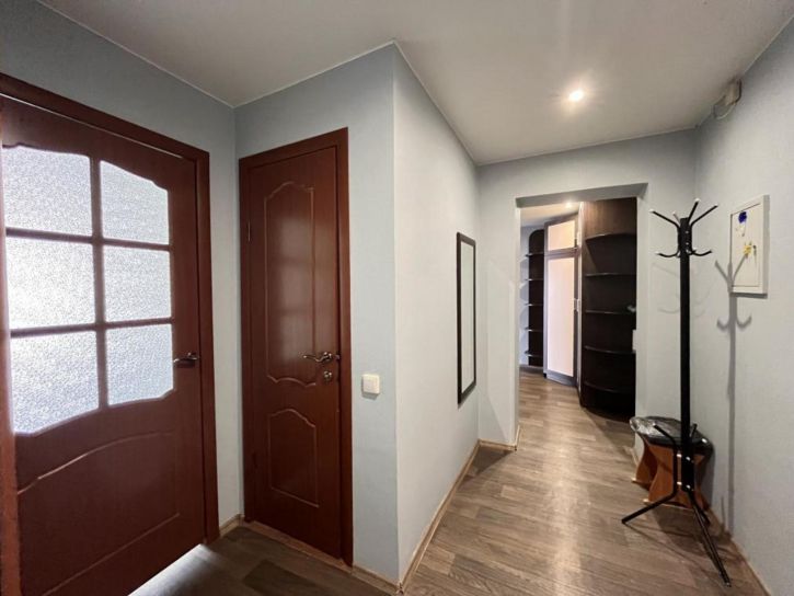 2-комн квартира Петрова, 27