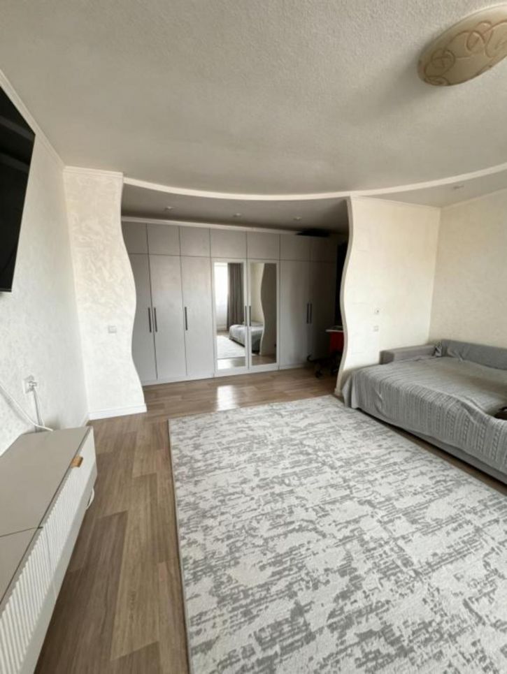 2-комн квартира Лебедева, 55б