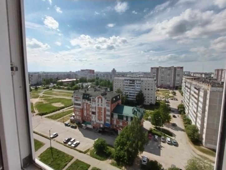 2-комн квартира Чавайна б-р, 13