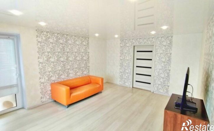 4-комн квартира улица Воинов-Интернационалистов, 23,  д. 23