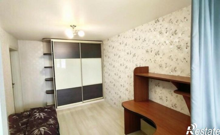4-комн квартира улица Воинов-Интернационалистов, 23,  д. 23