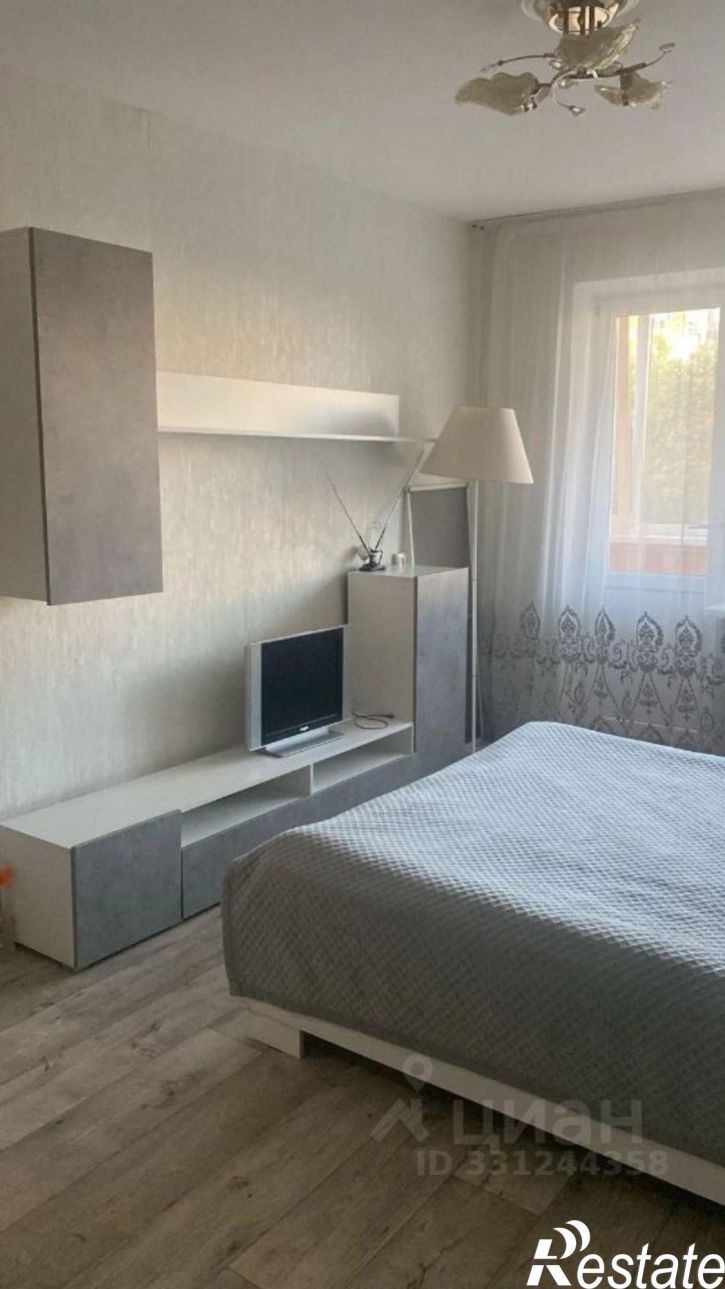 1-комн квартира улица Анциферова, 8,  д. 8