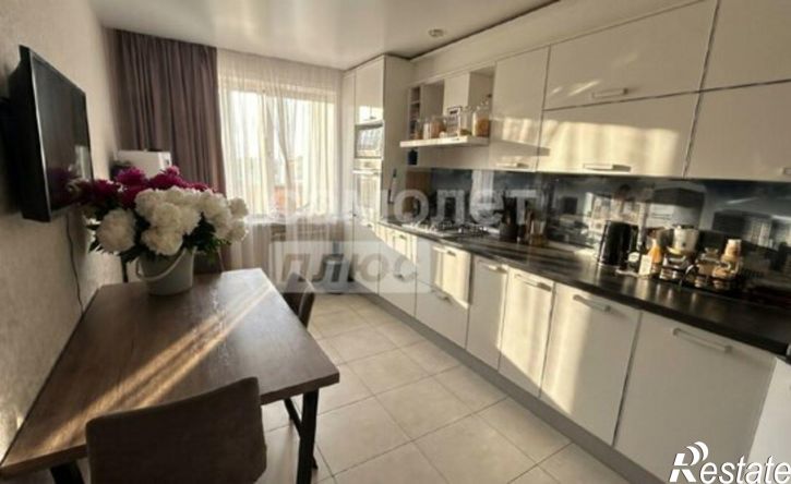 2-комн квартира улица Петрова, 28А,  д. 28А
