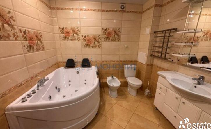 3-комн квартира проспект Гагарина, 14А,  д. 14А