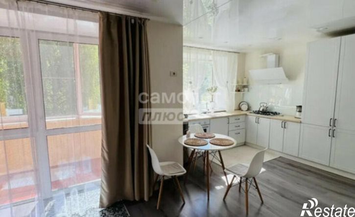 3-комн квартира улица Мира, 27Б,  д. 27Б
