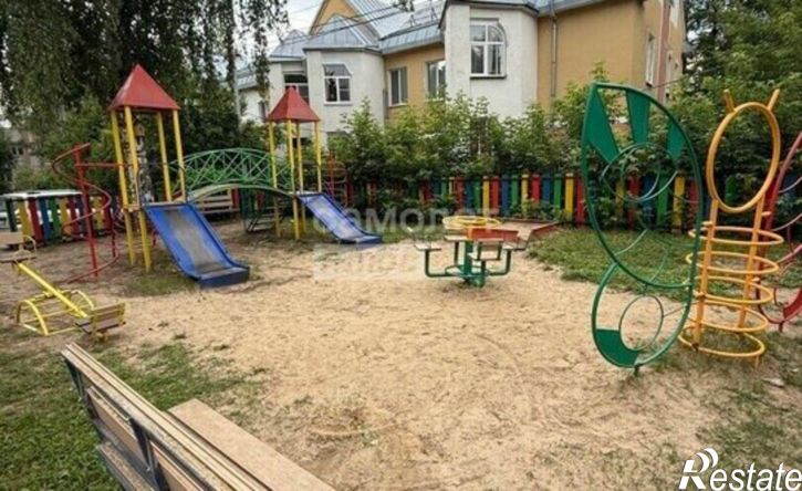 3-комн квартира улица Мира, 27Б,  д. 27Б