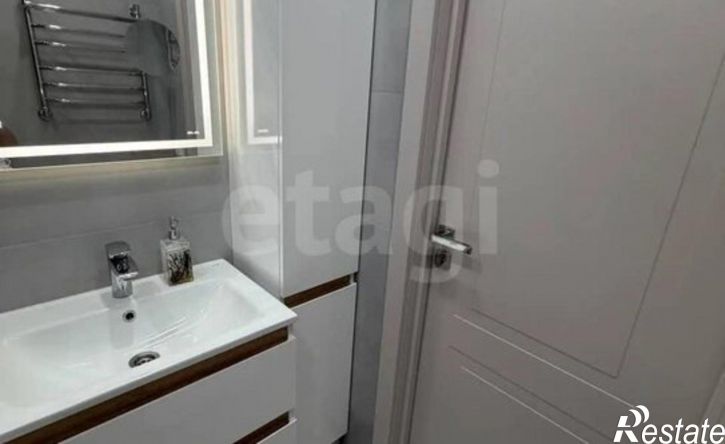 2-комн квартира ул Зарубина, 12,  д. 12