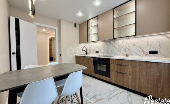 3-комн квартира б-р Чавайна, 19,  д. 19