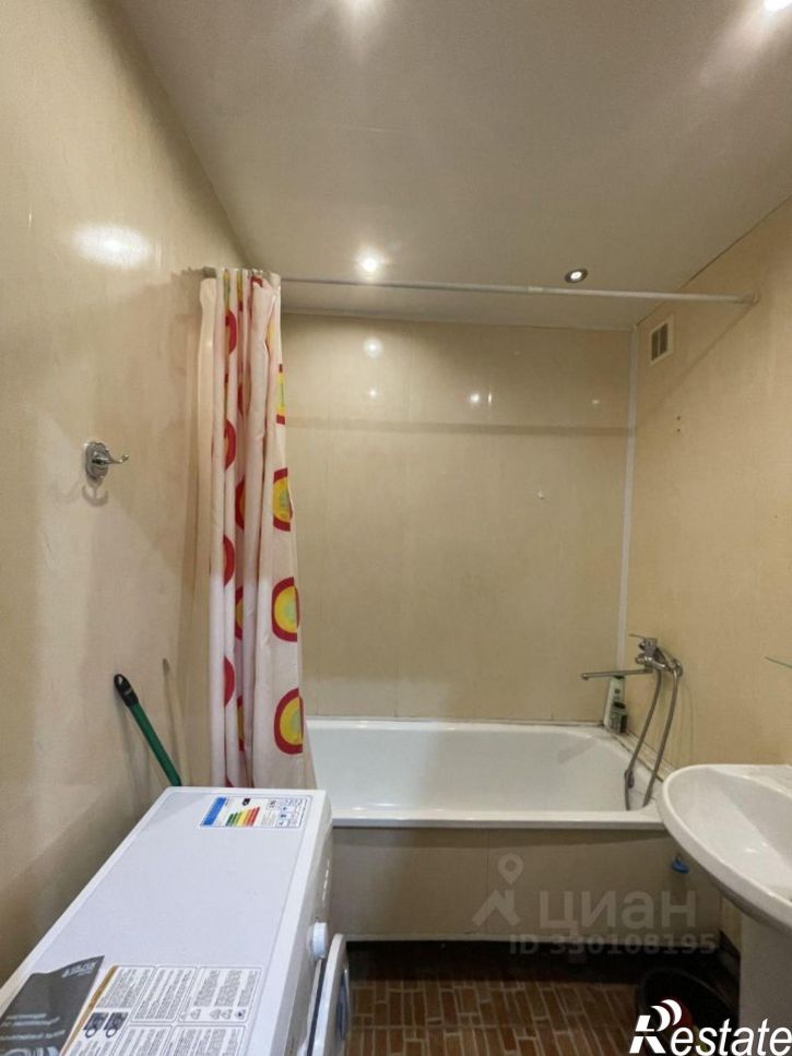 1-комн квартира улица Петрова, 22,  д. 22